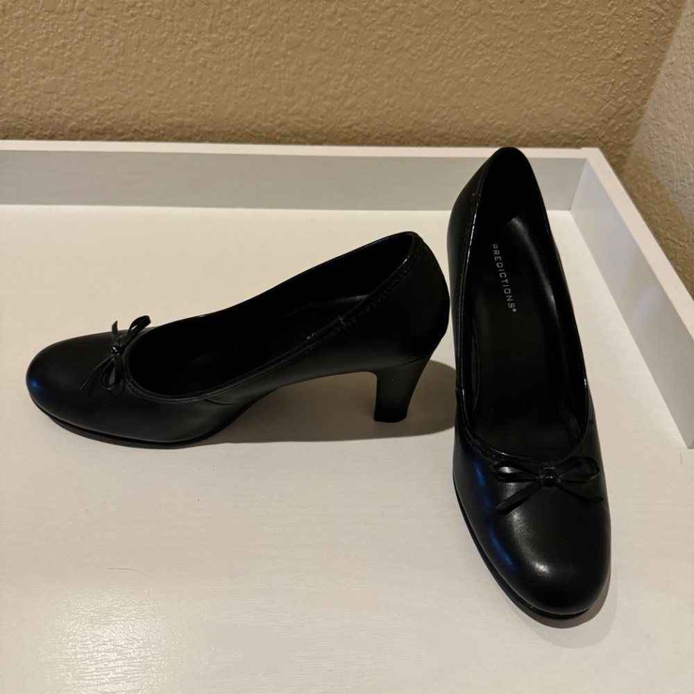 Predictions | Black Heels - Picture 8 of 8